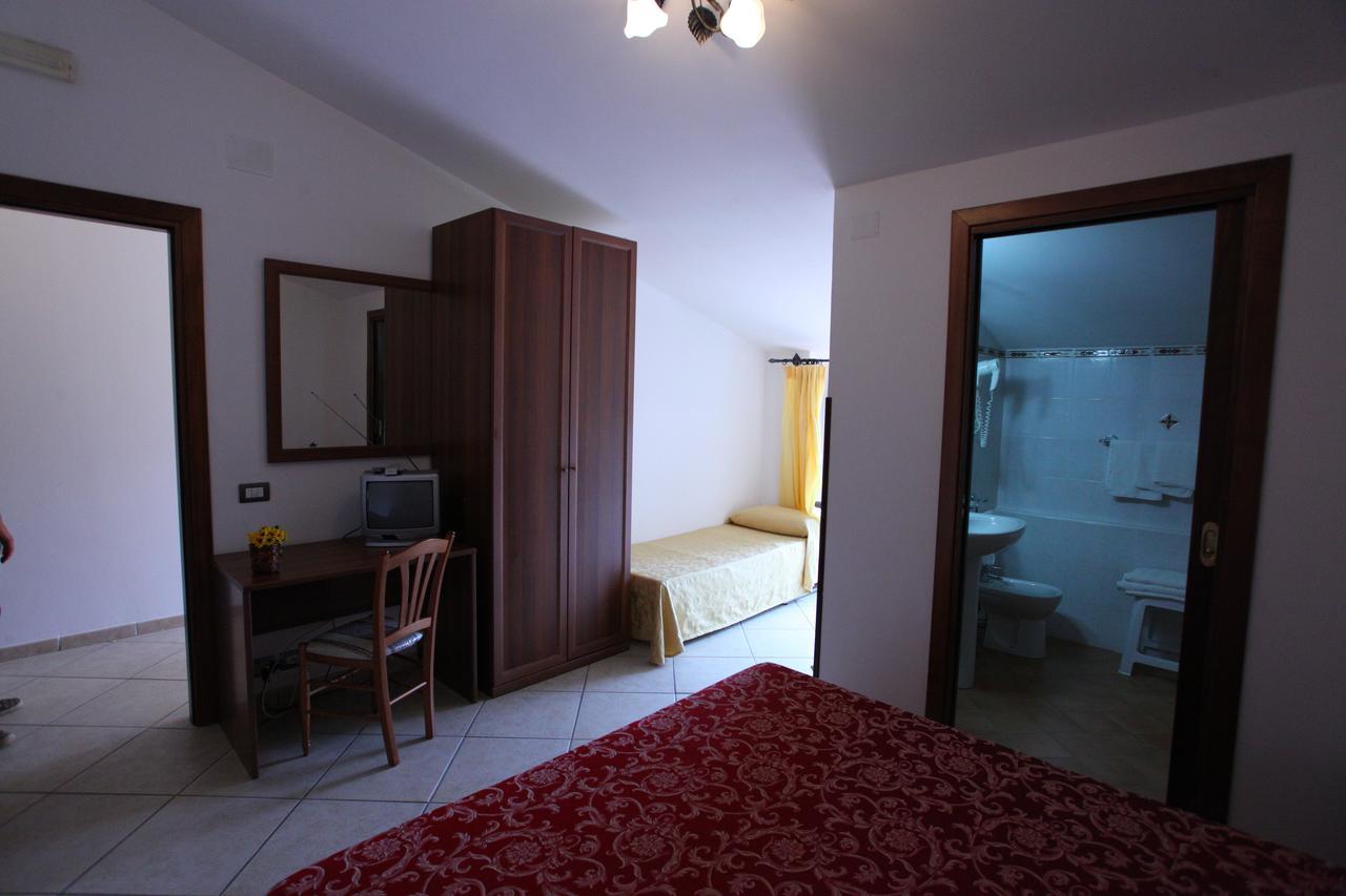 Hotel Savoia Sapri Luaran gambar